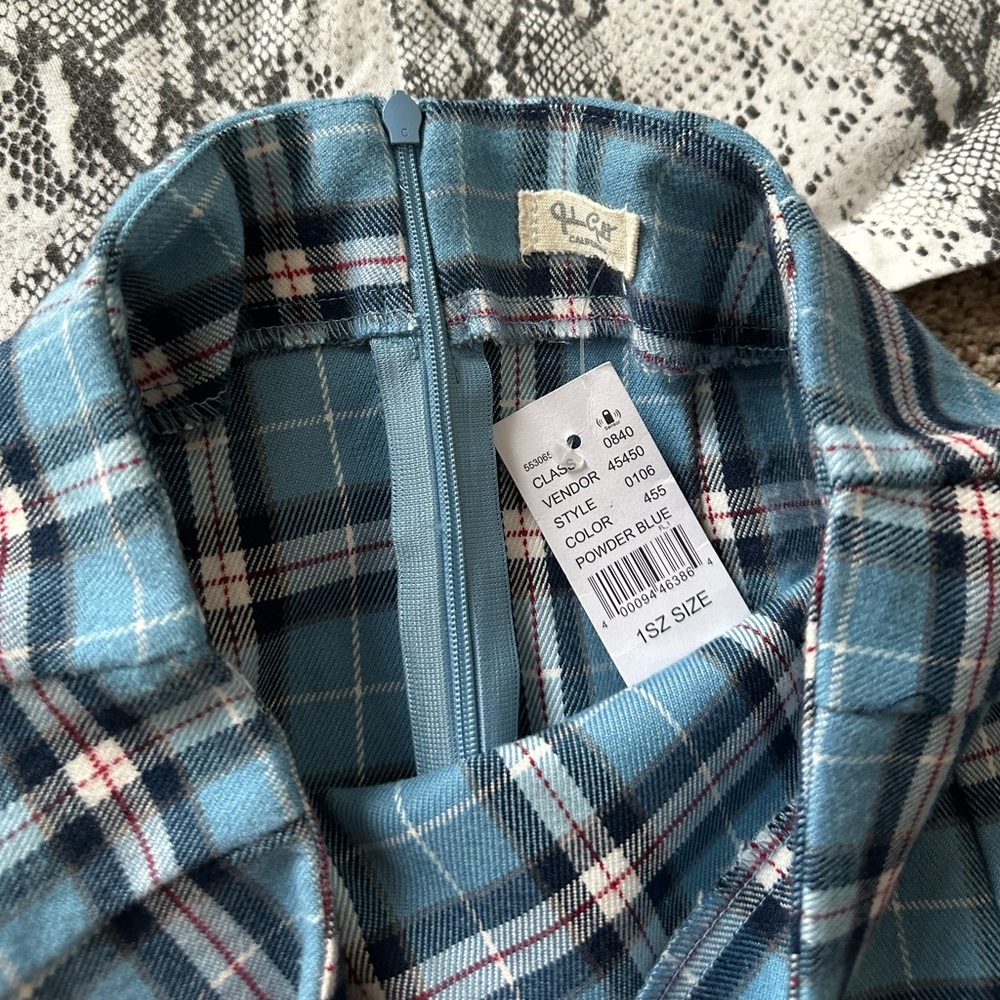 SKIRT BUNDLE OF 4!!! 🖤🖤 - Picture 10 of 10